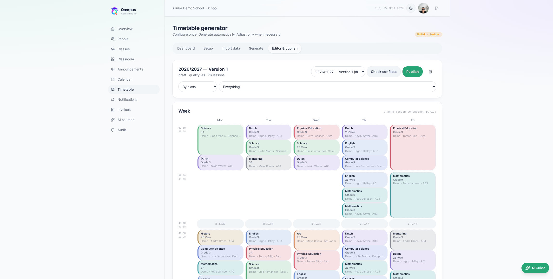 Qampus timetable manual editor with colour-coded weekly lessons per class